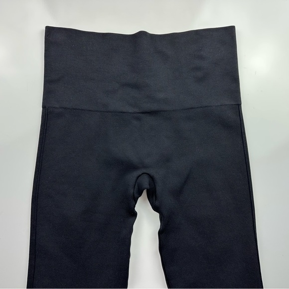 Spanx Look At Me Now Seamless Legging Womens Size XS Black Stretch Shaping - Picture 3 of 6